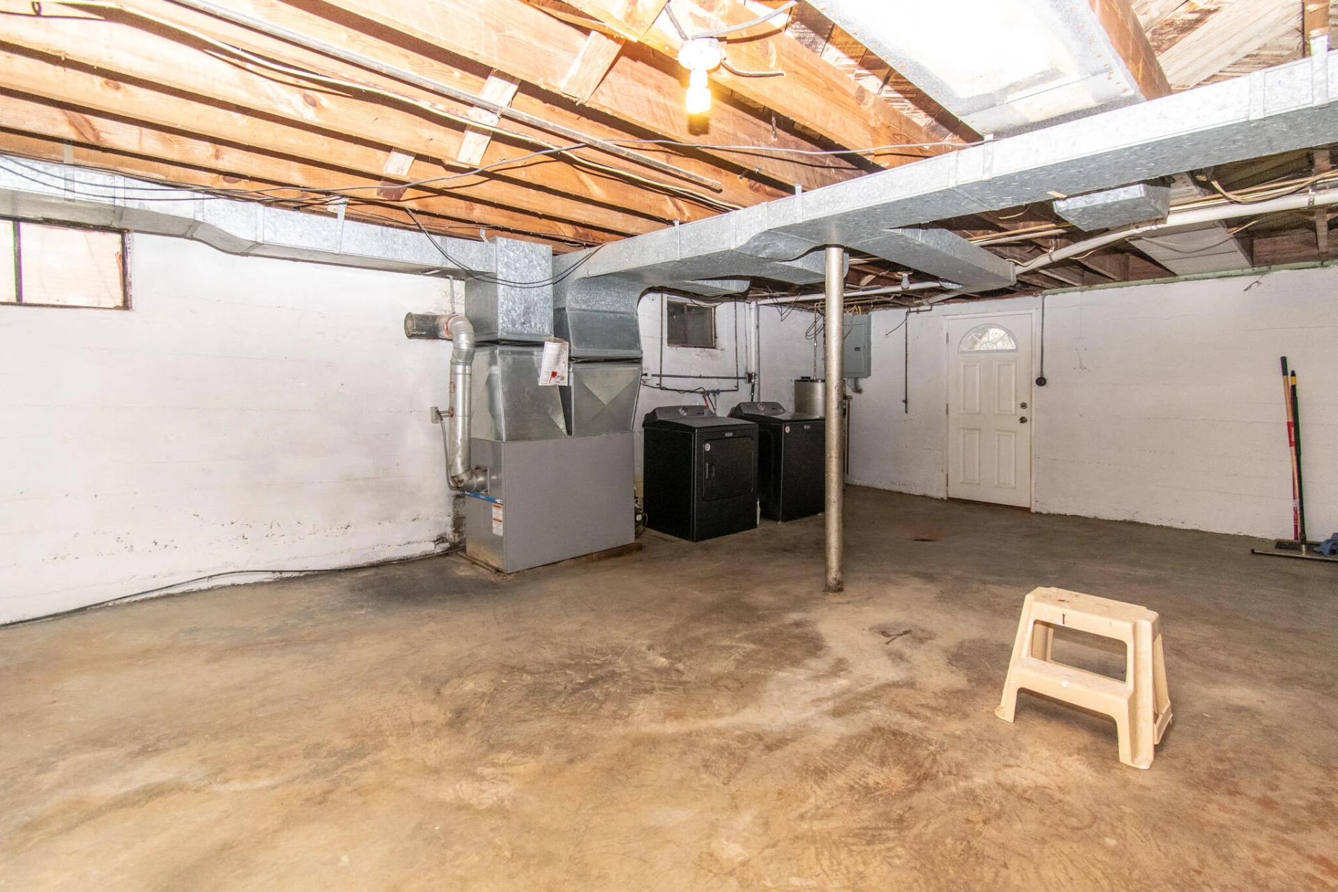 2619 Floraland DR - Photo 36