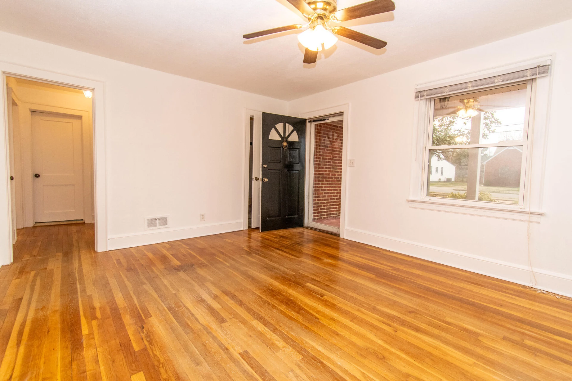 2619 Floraland DR - Photo 9