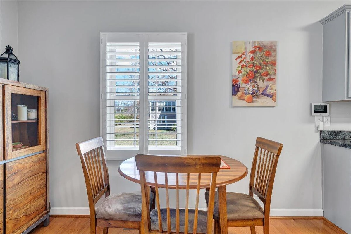 1034 Joffrey DR - Photo 15