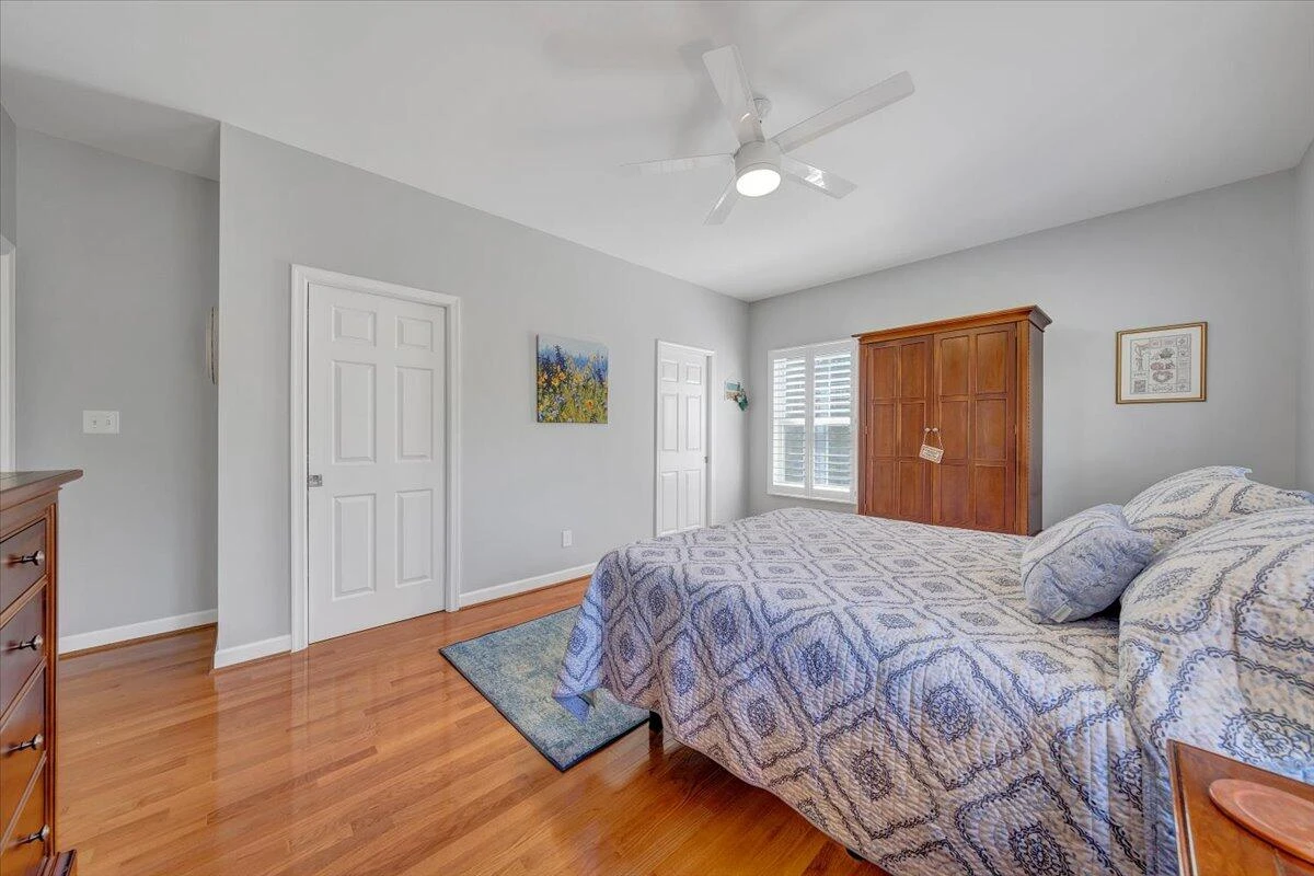 1034 Joffrey DR - Photo 25
