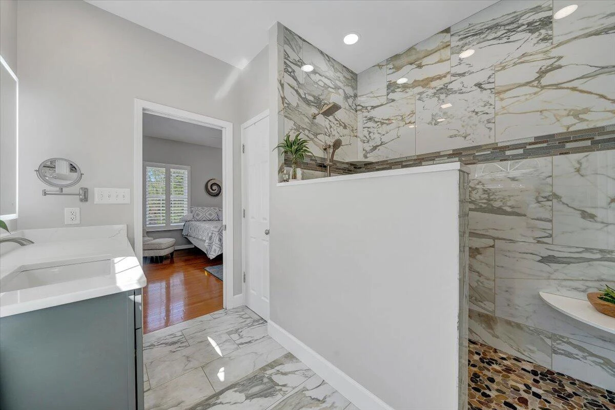 1034 Joffrey DR - Photo 27