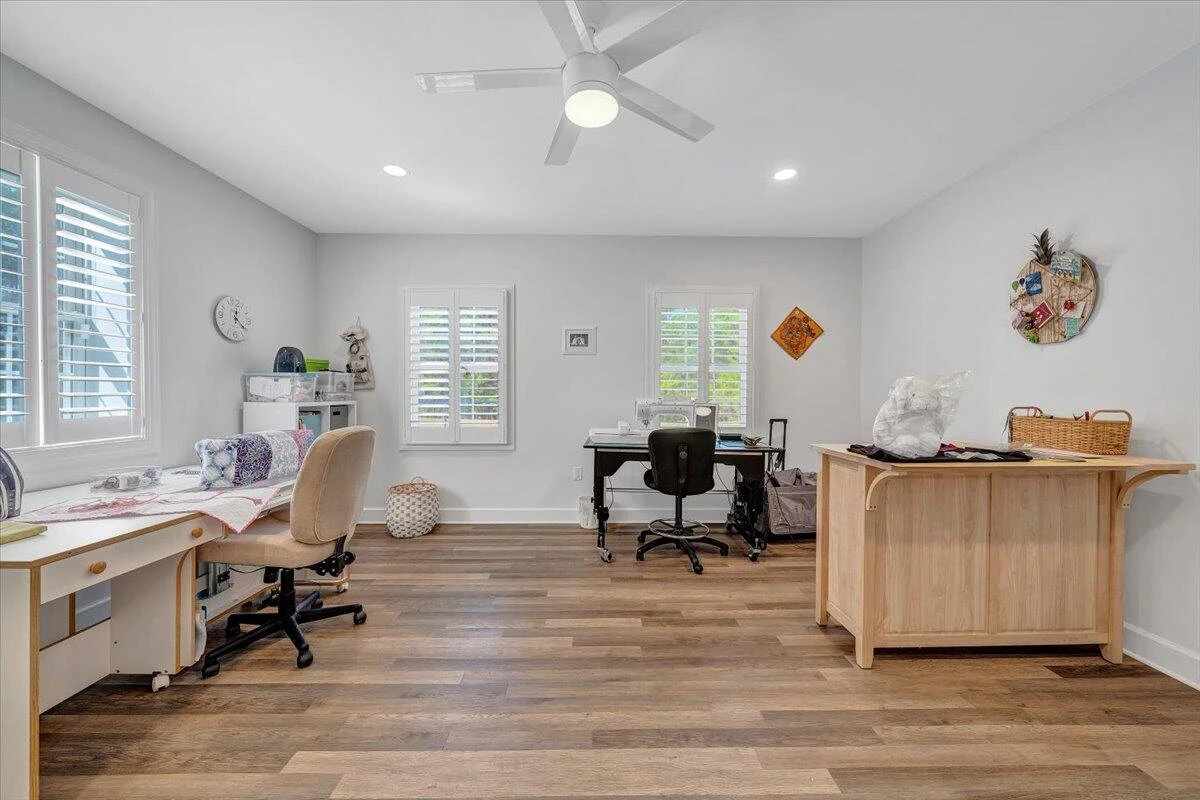 1034 Joffrey DR - Photo 40