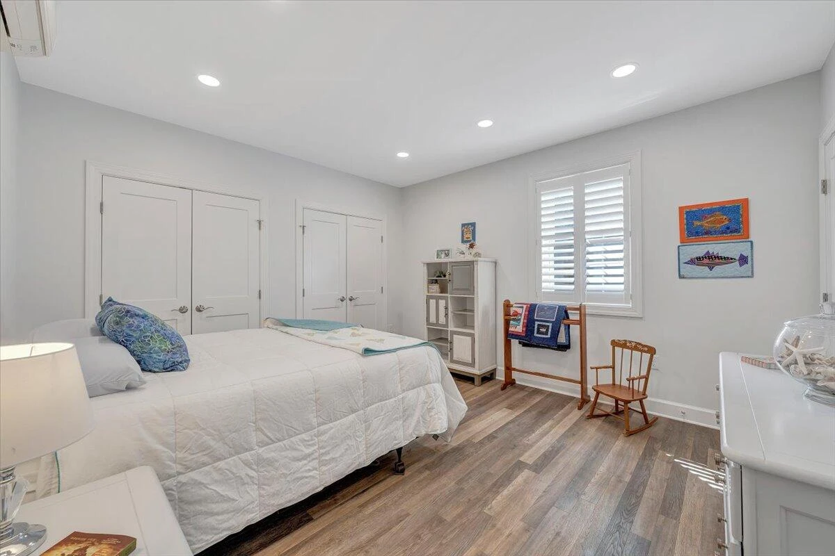 1034 Joffrey DR - Photo 42