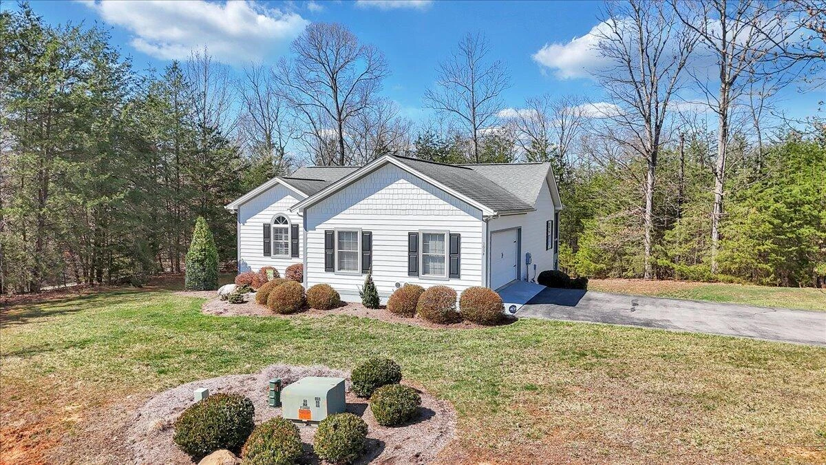 1034 Joffrey DR - Photo 60
