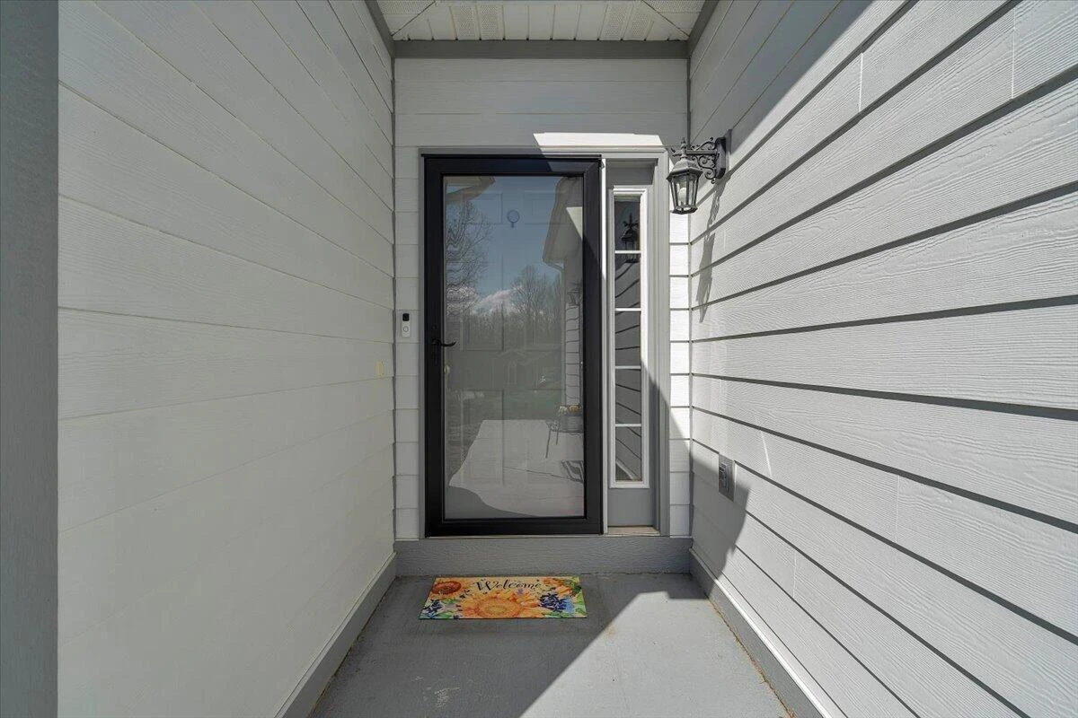 1034 Joffrey DR - Photo 11