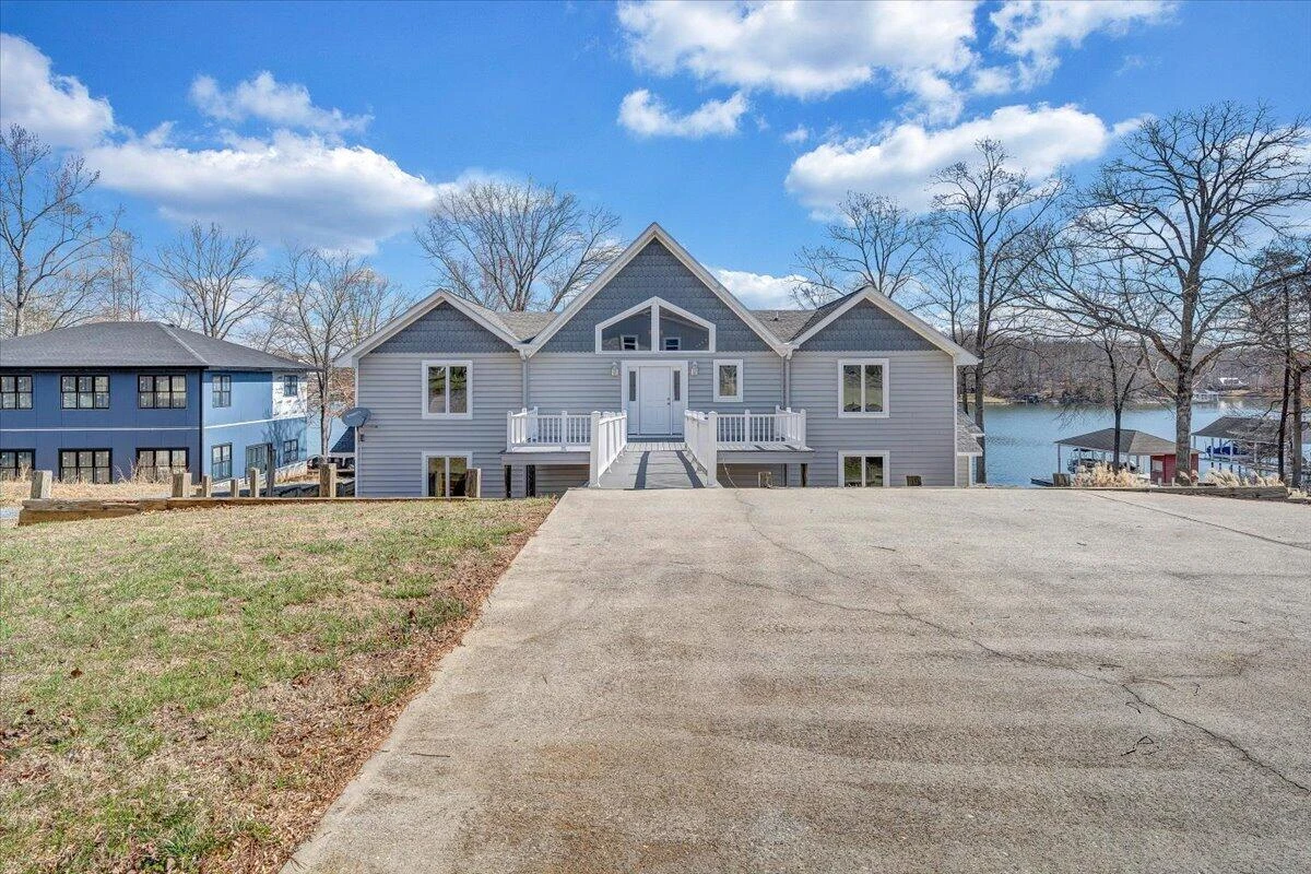 312 Spring DR - Photo 69