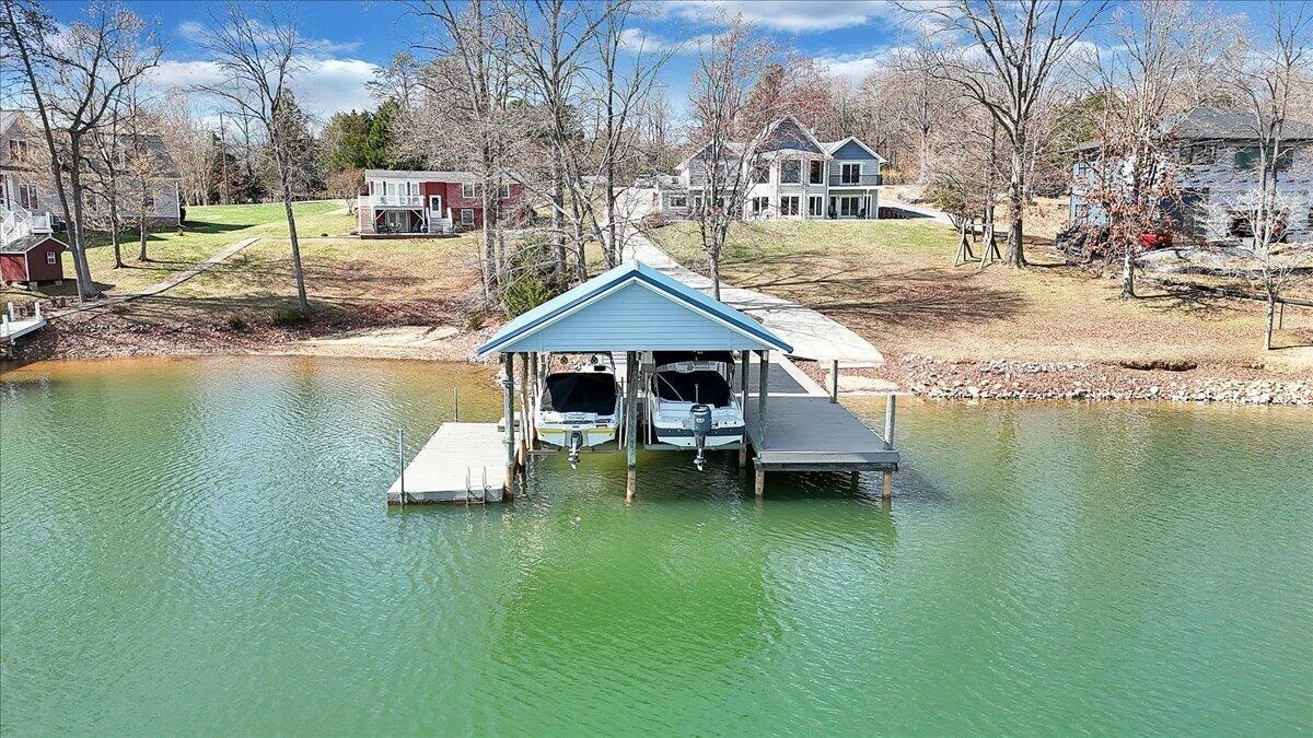 312 Spring DR - Photo 89