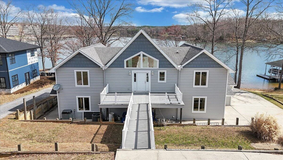 312 Spring DR - Photo 99