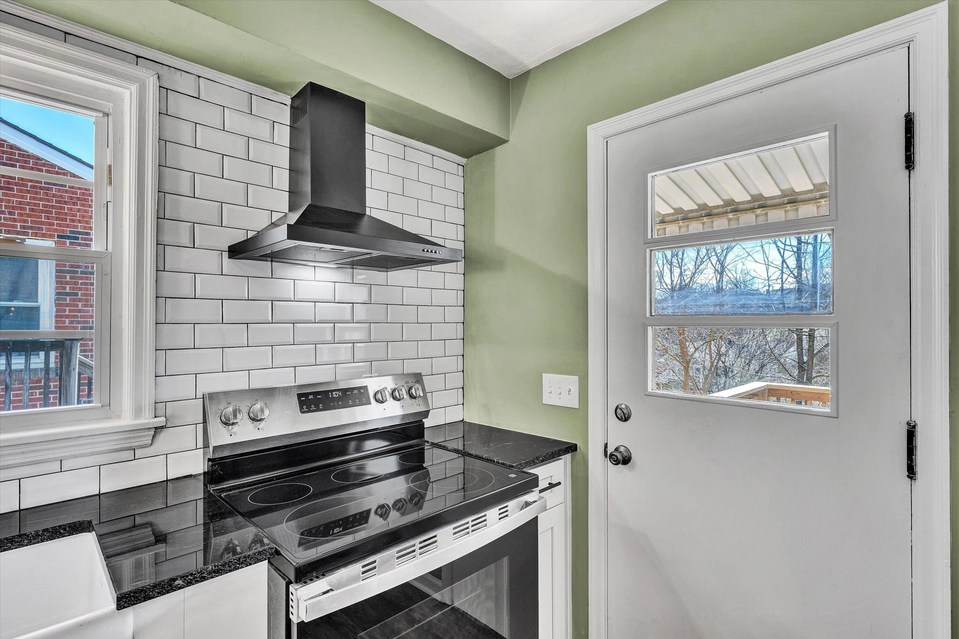 1210 Howbert AVE - Photo 14