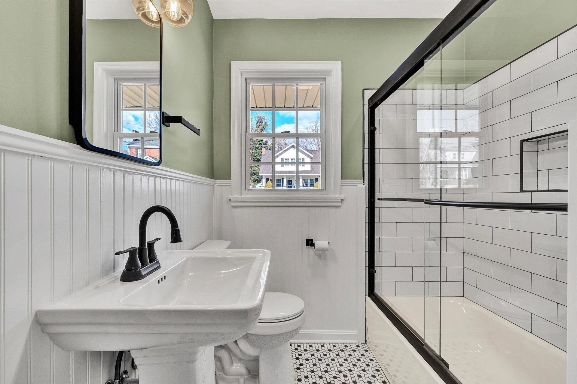 1210 Howbert AVE - Photo 18