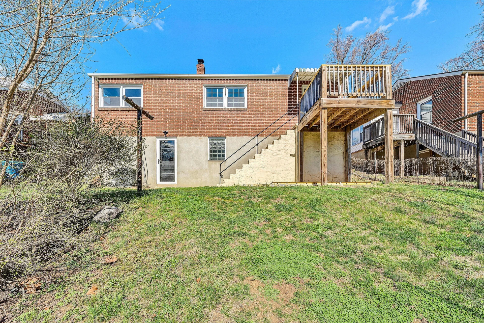 1210 Howbert AVE - Photo 34