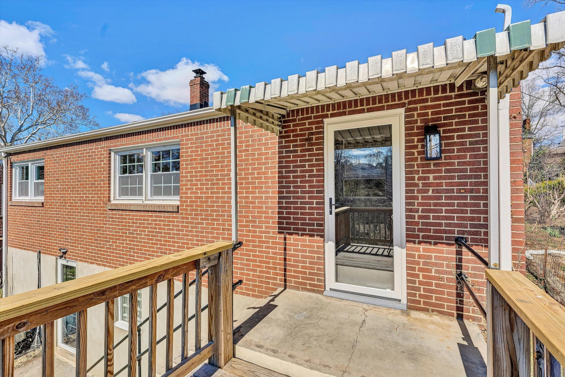 1210 Howbert AVE - Photo 6