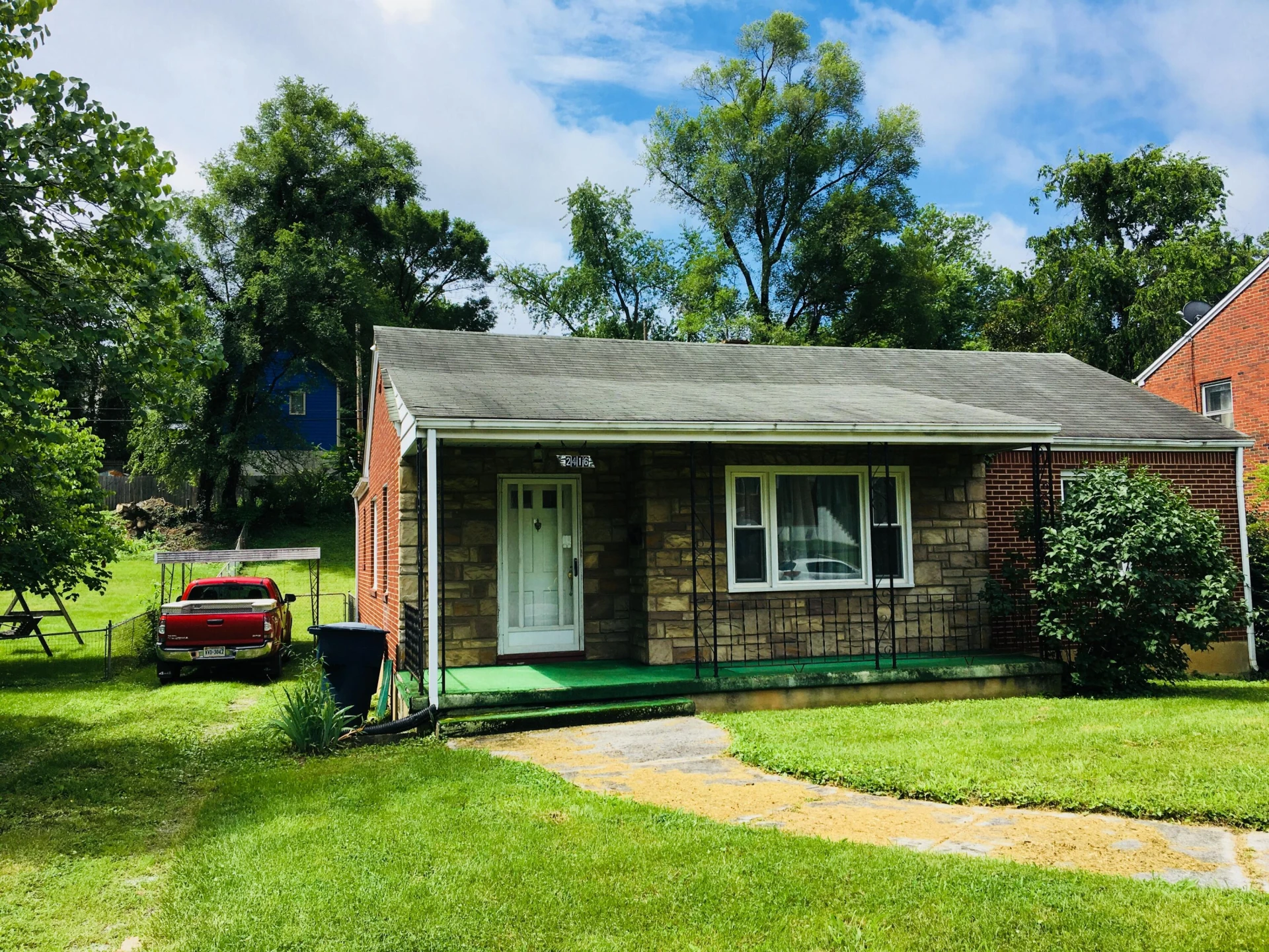 2416 Brandon AVE