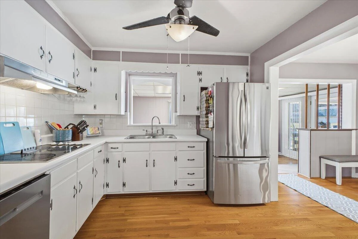 165 Oaklawn AVE - Photo 12