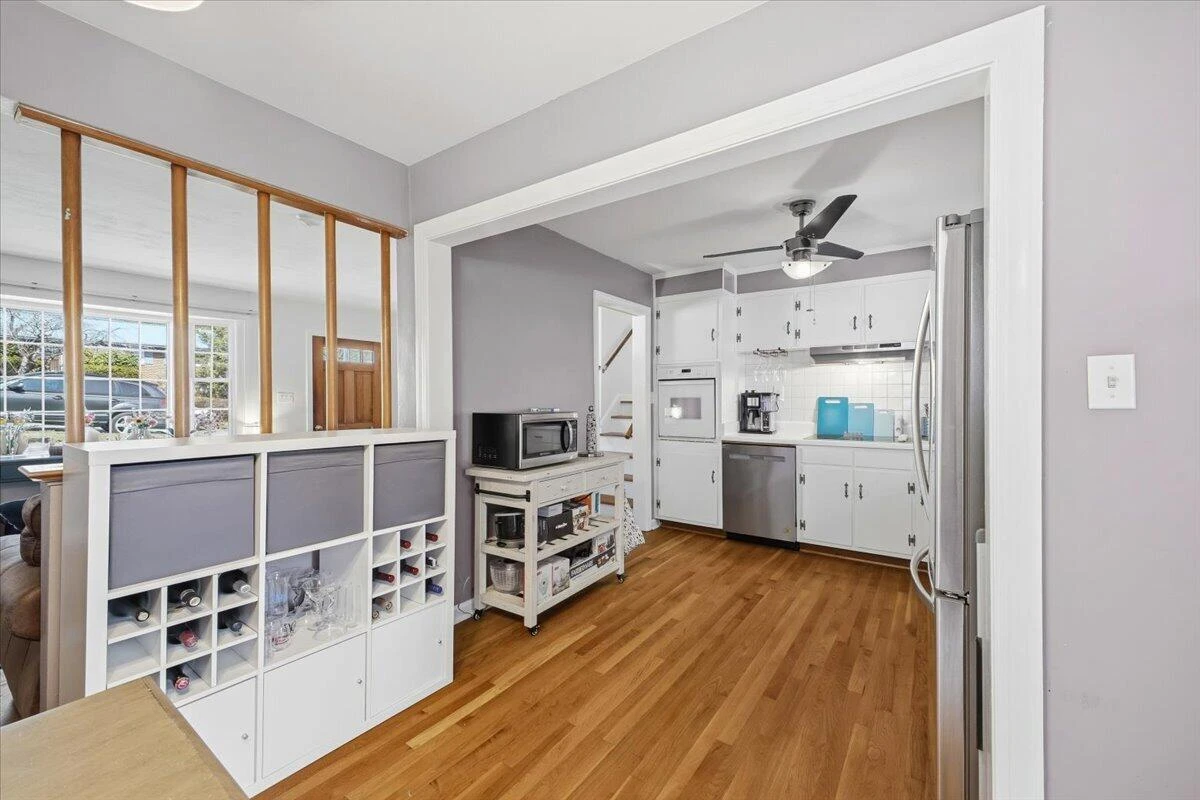 165 Oaklawn AVE - Photo 16