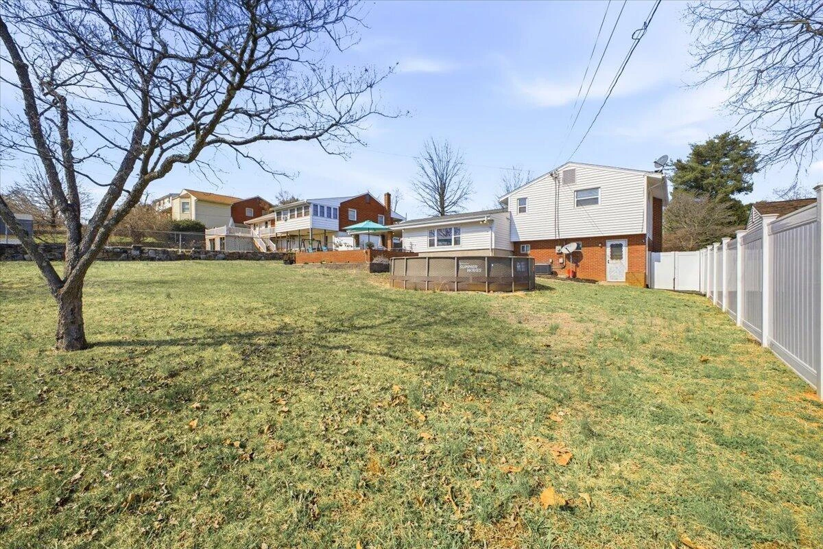 165 Oaklawn AVE - Photo 24