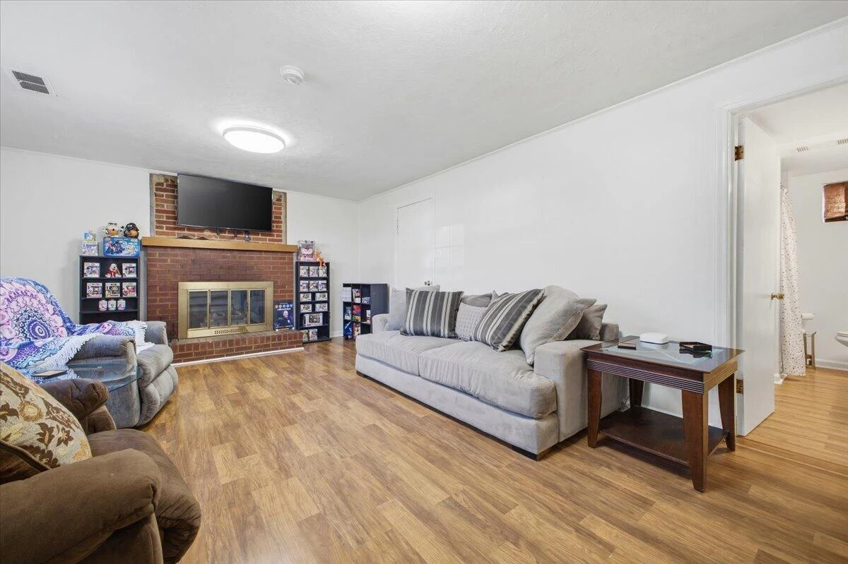 165 Oaklawn AVE - Photo 30