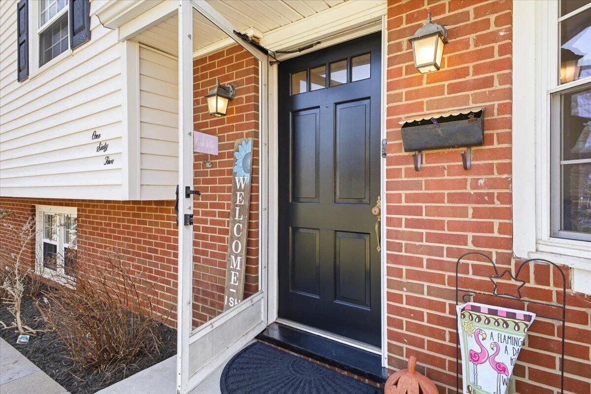 165 Oaklawn AVE - Photo 7