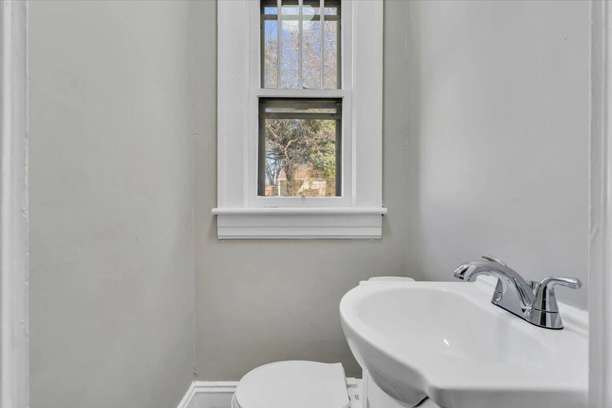 3219 Collingwood ST - Photo 27