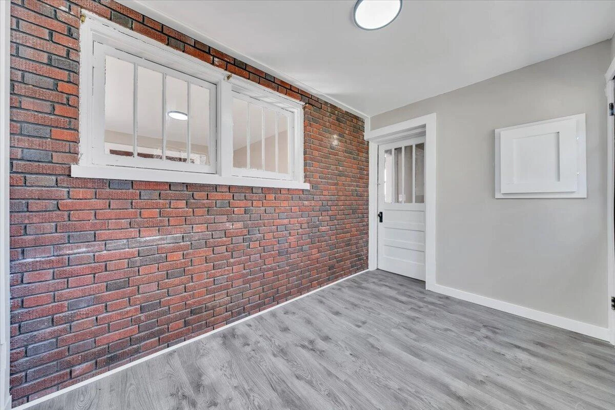 3219 Collingwood ST - Photo 31