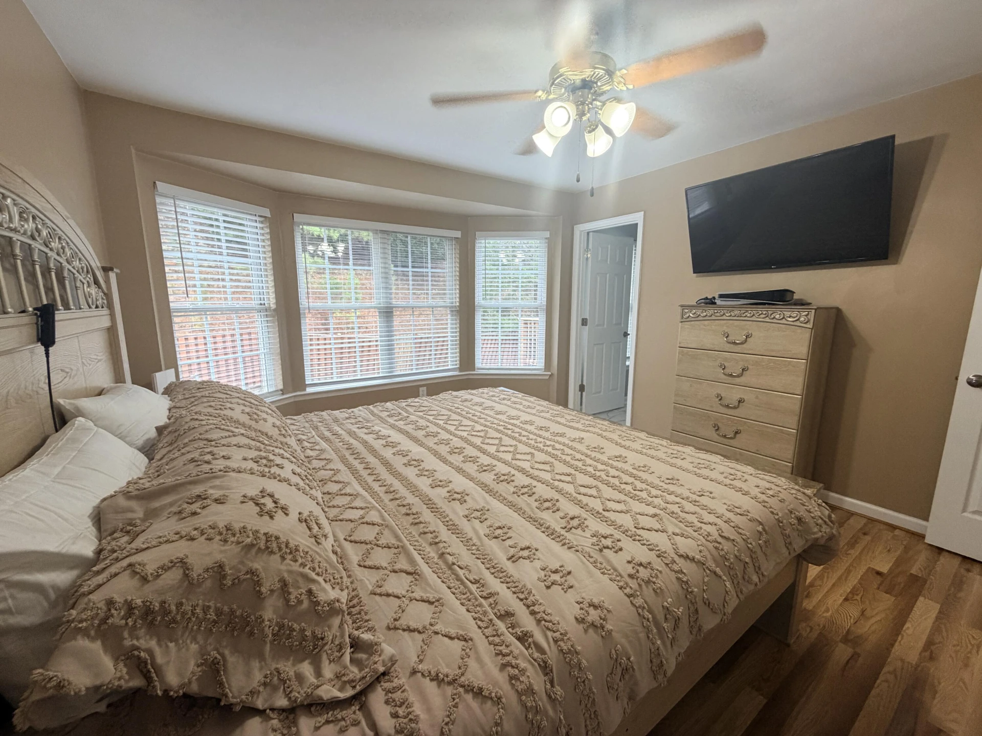 4869 Horseman DR - Photo 9