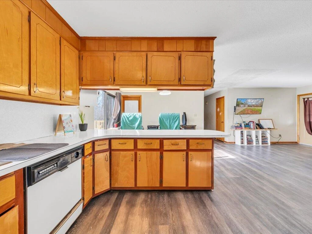 1136 County Line RD - Photo 12