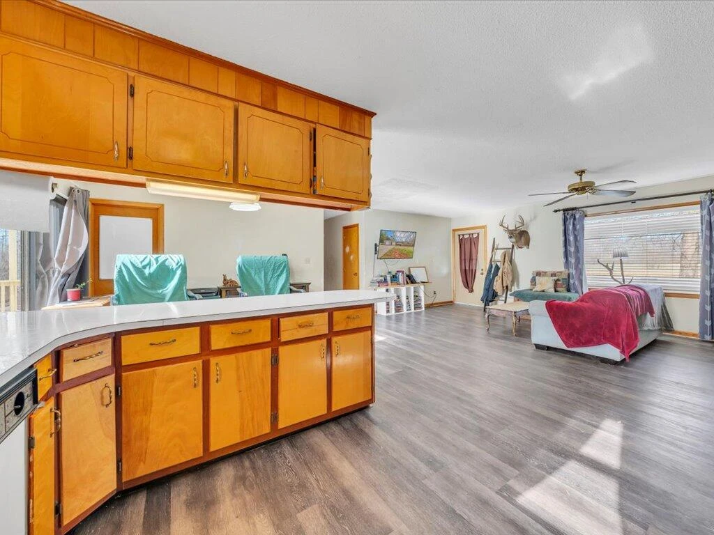 1136 County Line RD - Photo 13