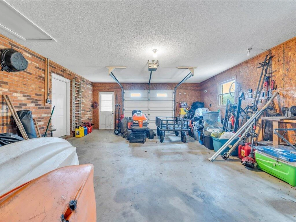 1136 County Line RD - Photo 33