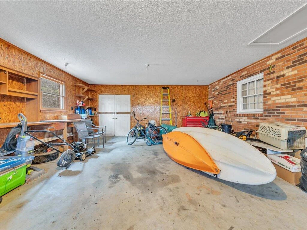 1136 County Line RD - Photo 36