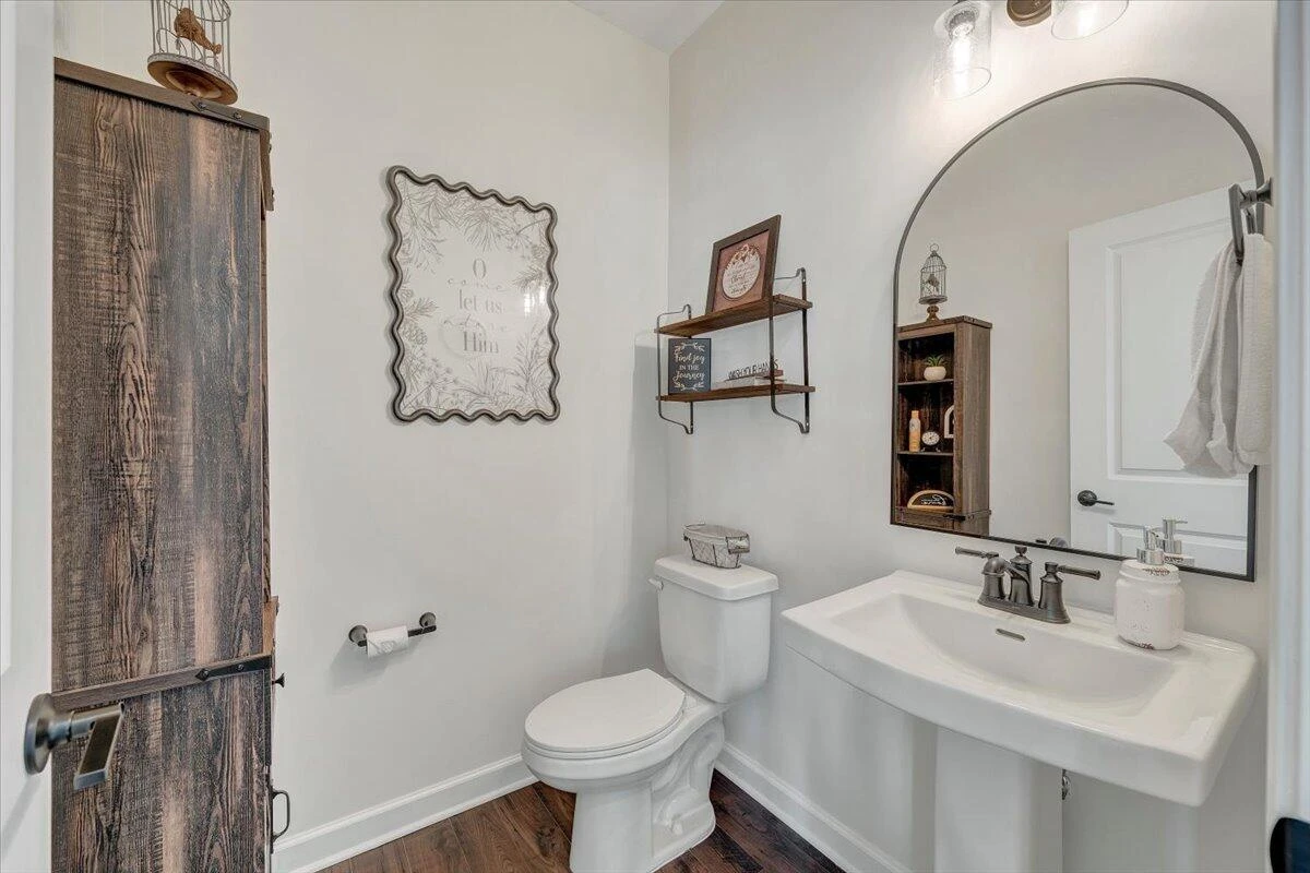 79 Norborne ST - Photo 33