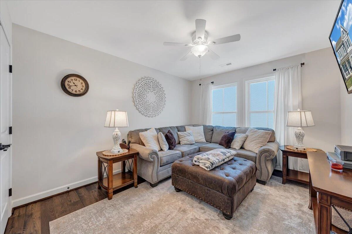 79 Norborne ST - Photo 48
