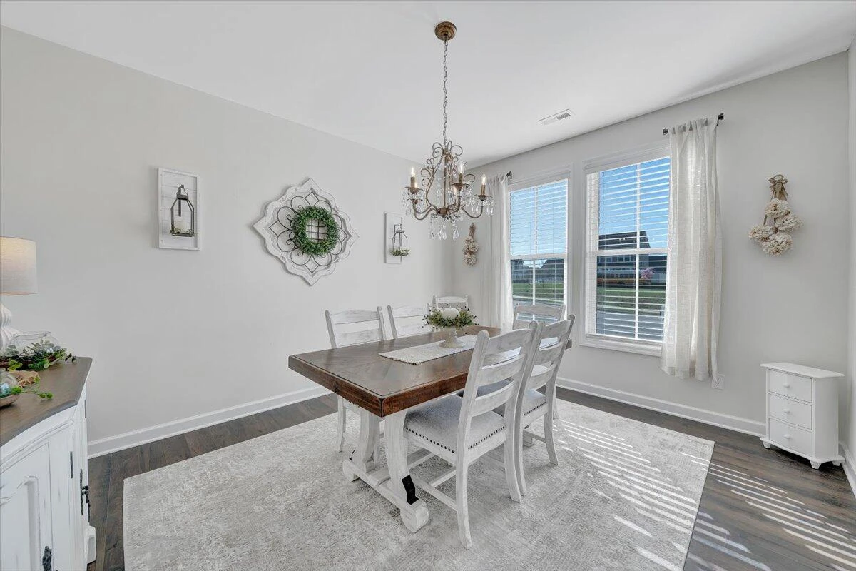 79 Norborne ST - Photo 9