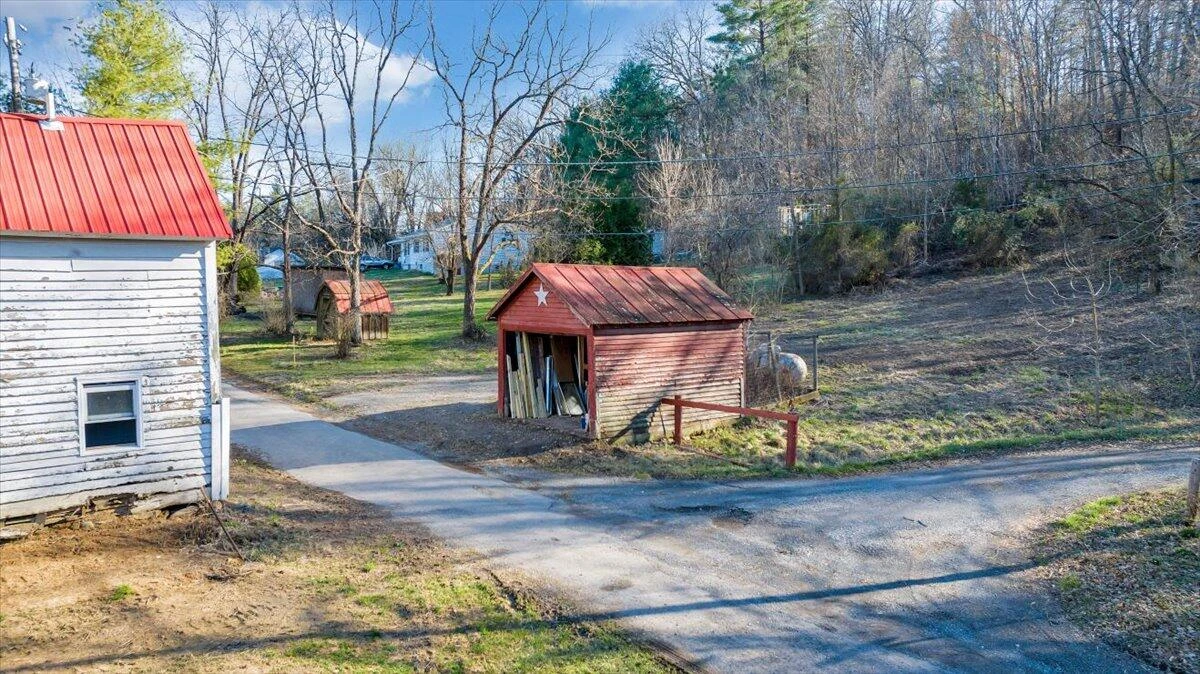 154 Mitchell DR - Photo 69