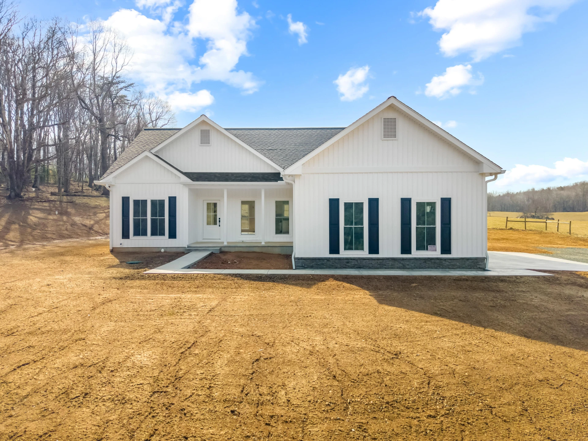 1047 Barberry RD - Photo 2