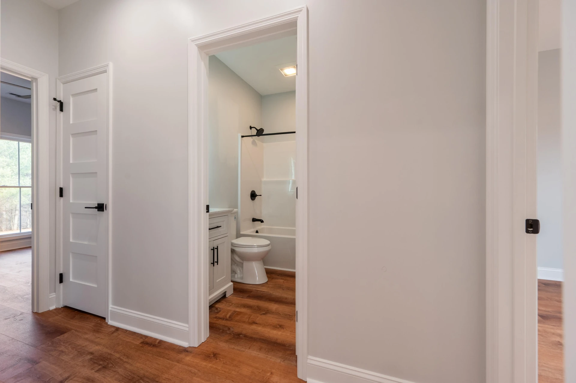1047 Barberry RD - Photo 30