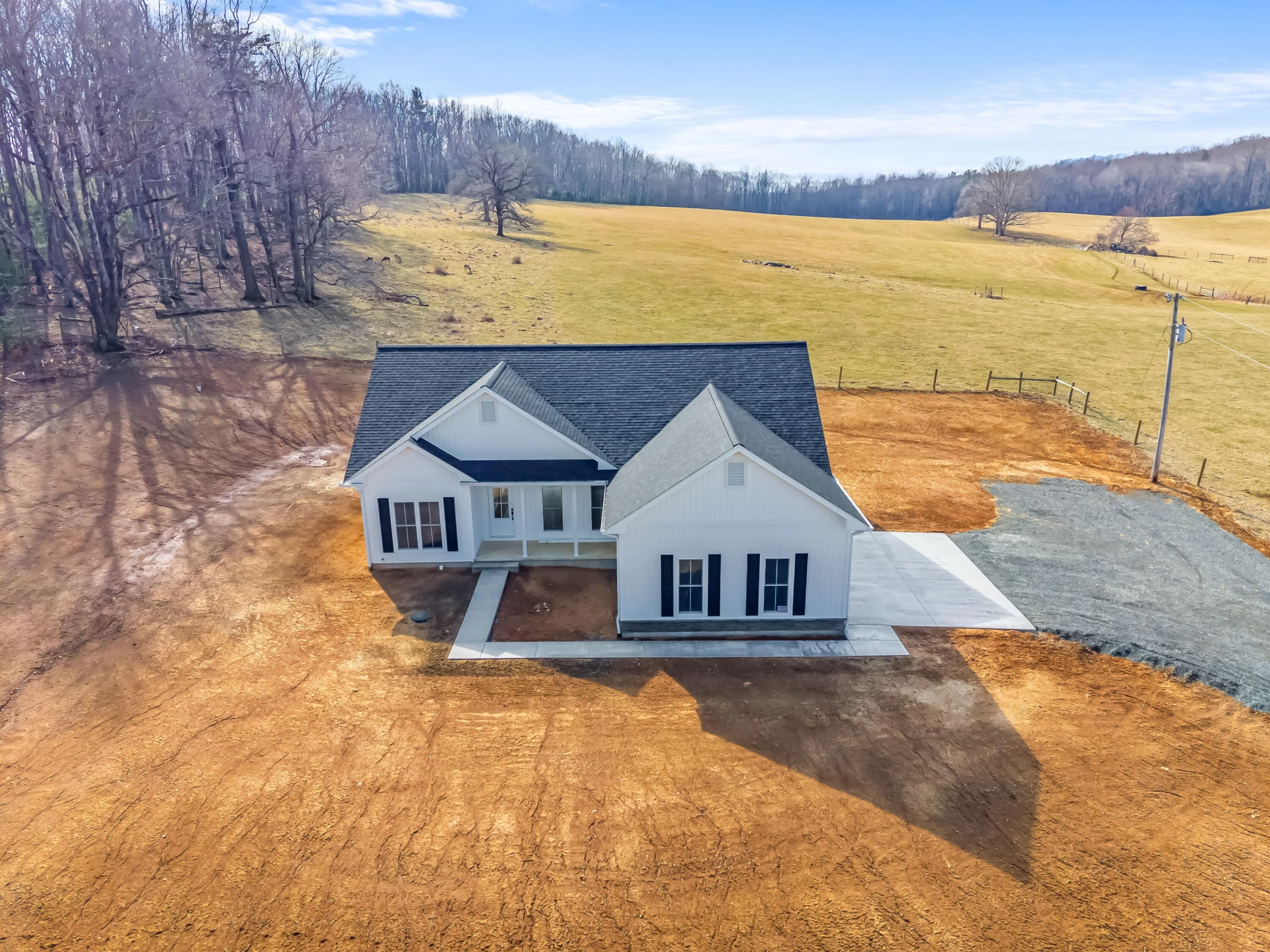 1047 Barberry RD - Photo 4
