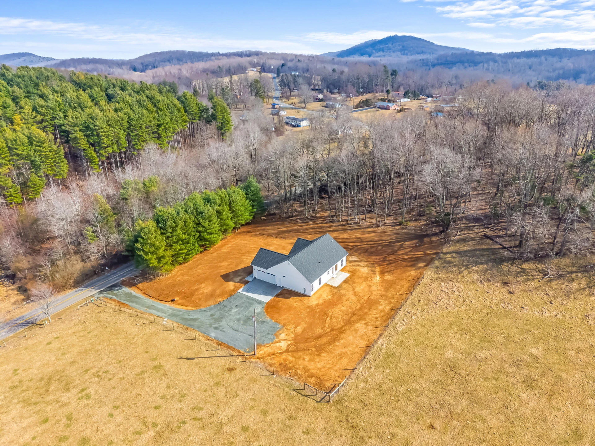 1047 Barberry RD - Photo 43