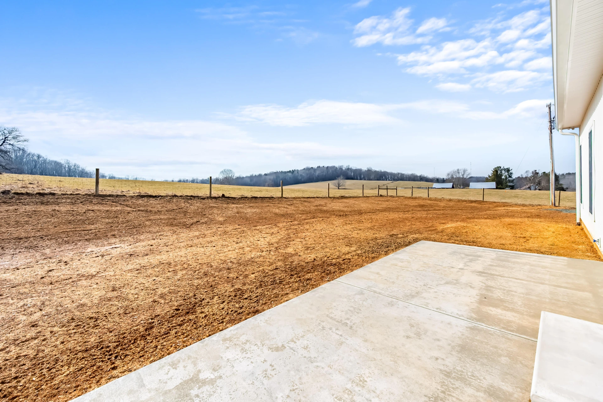 1047 Barberry RD - Photo 49
