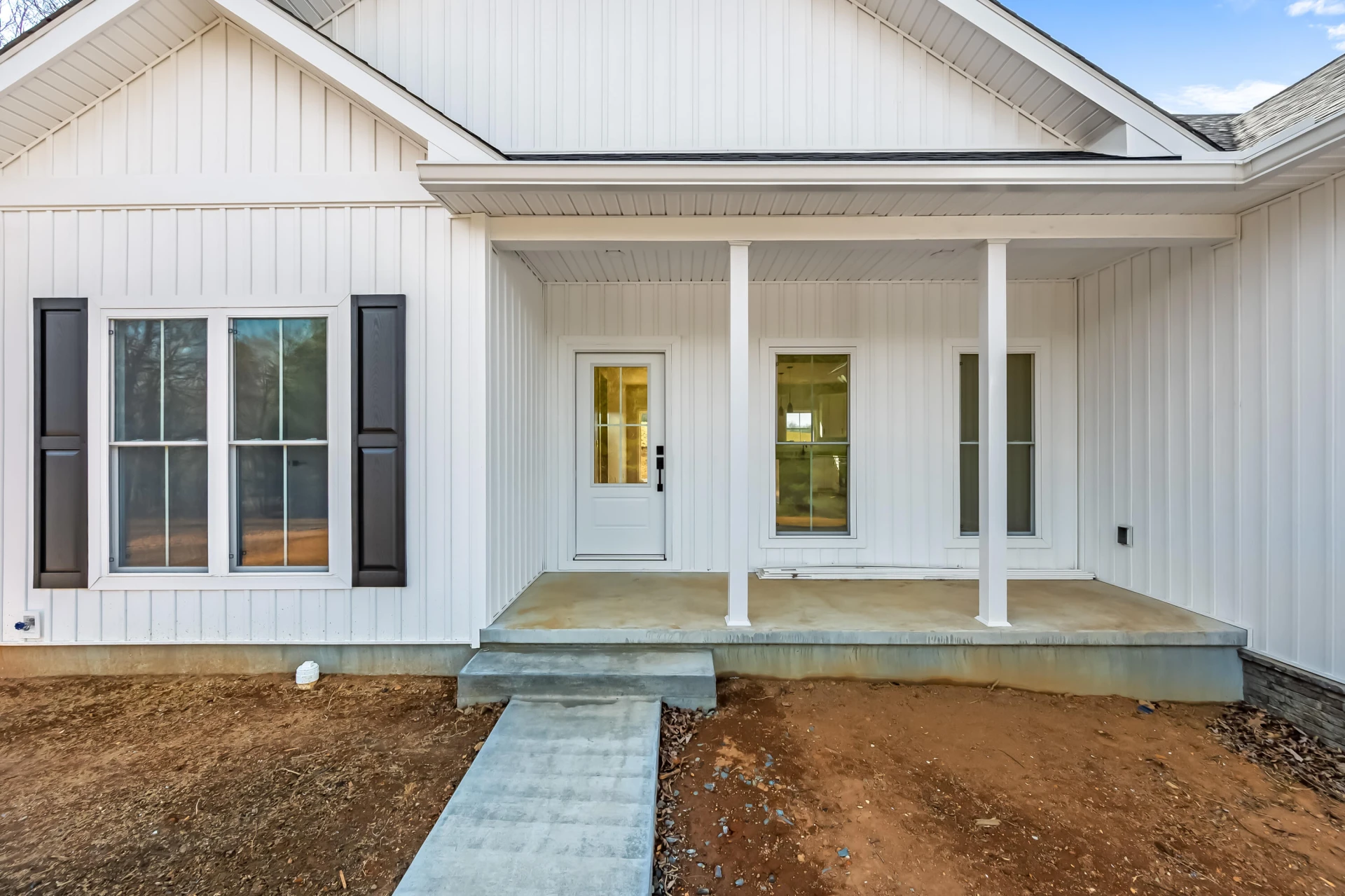 1047 Barberry RD - Photo 6