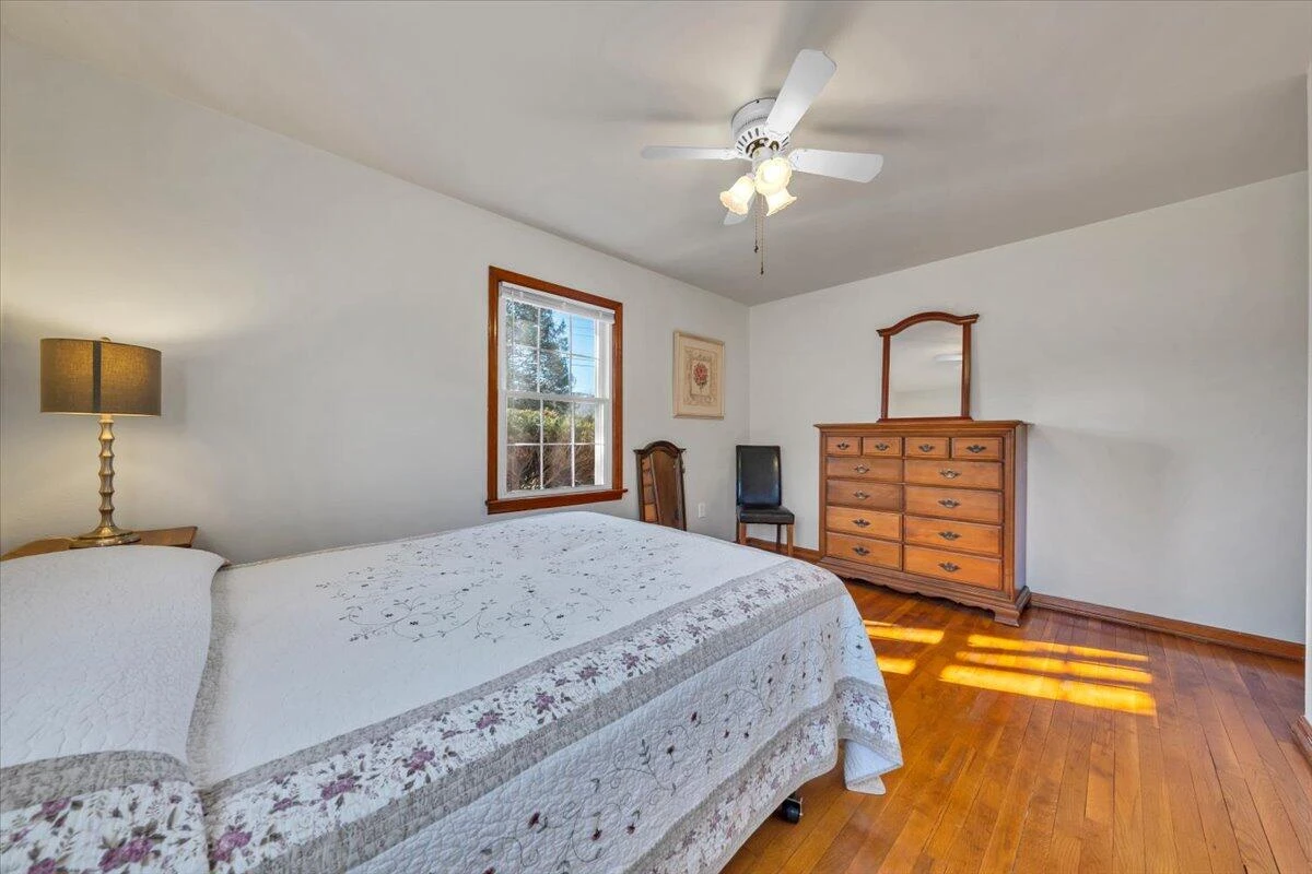 1846 Pineview DR - Photo 22