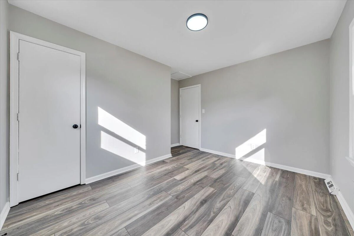 222 Maple DR - Photo 26