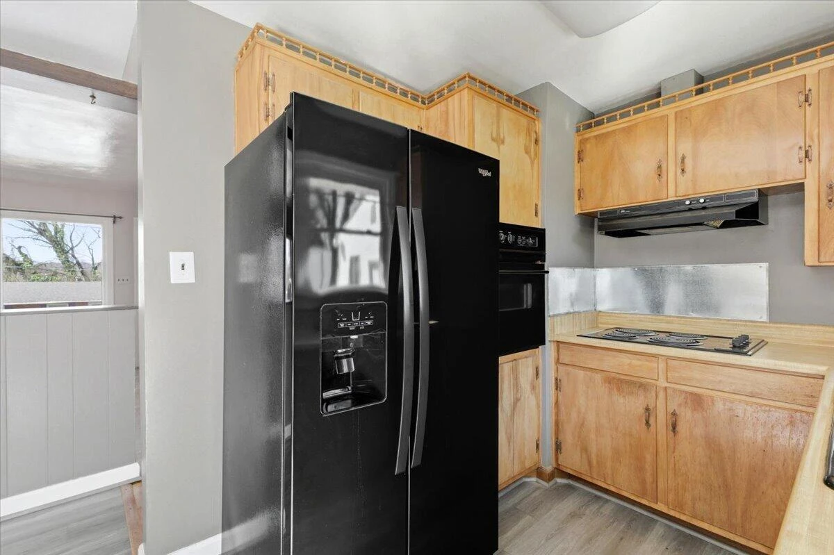212 Cherryhill RD - Photo 11