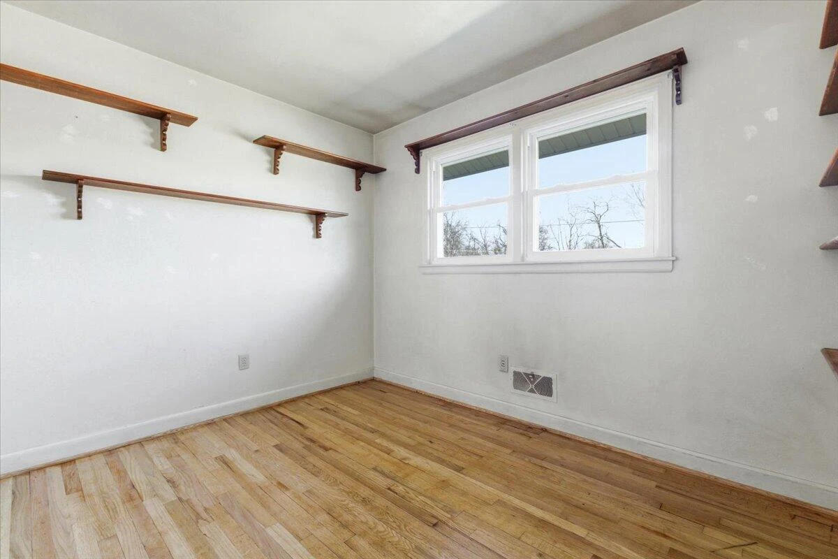 212 Cherryhill RD - Photo 25