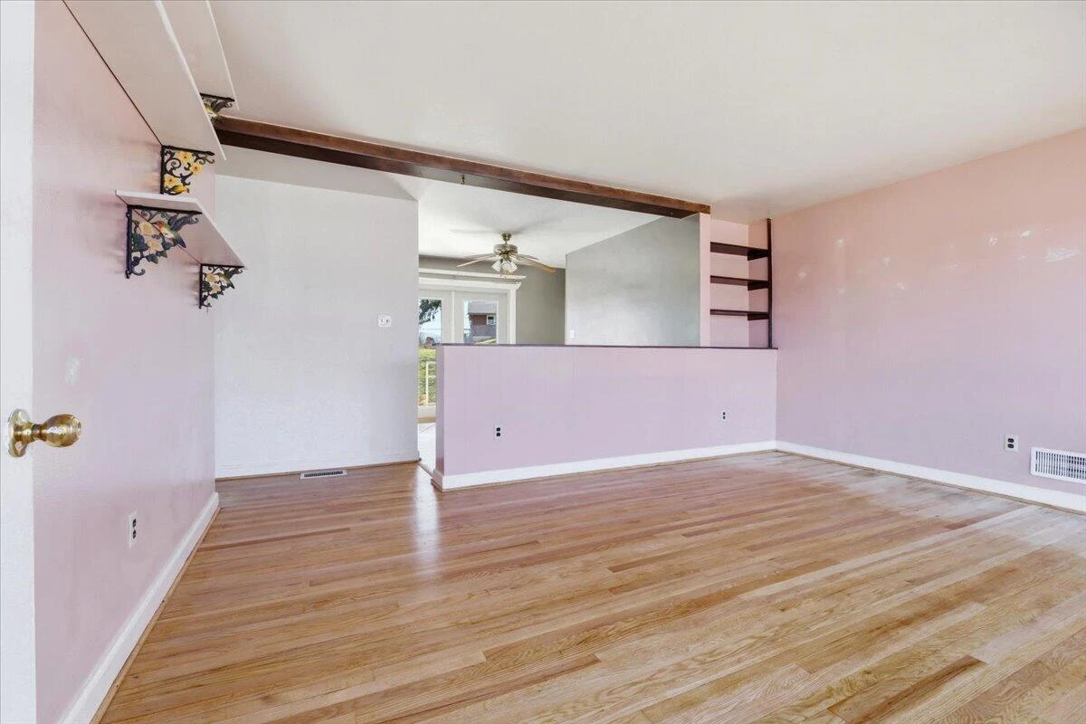 212 Cherryhill RD - Photo 6