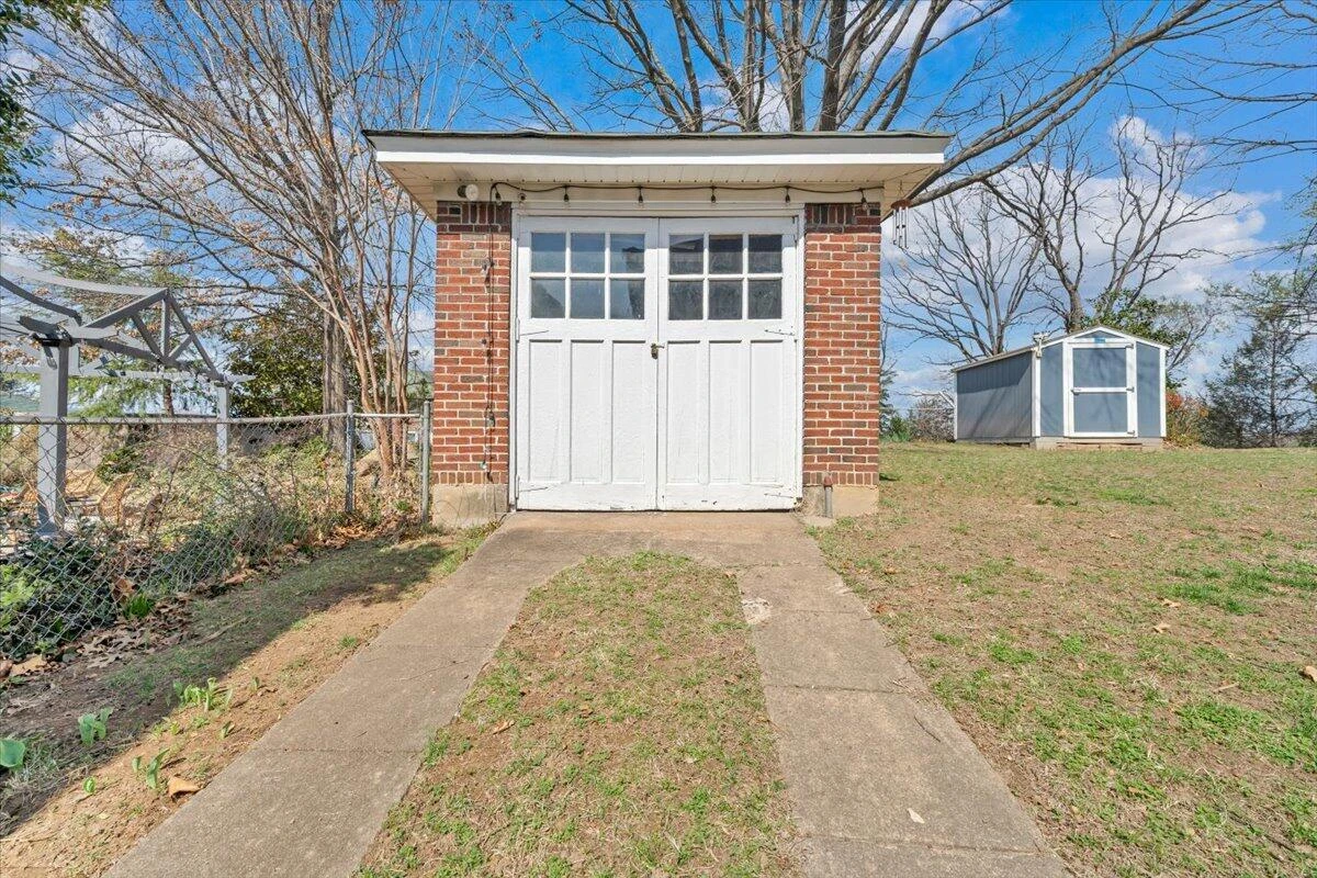 1729 Westover AVE - Photo 49
