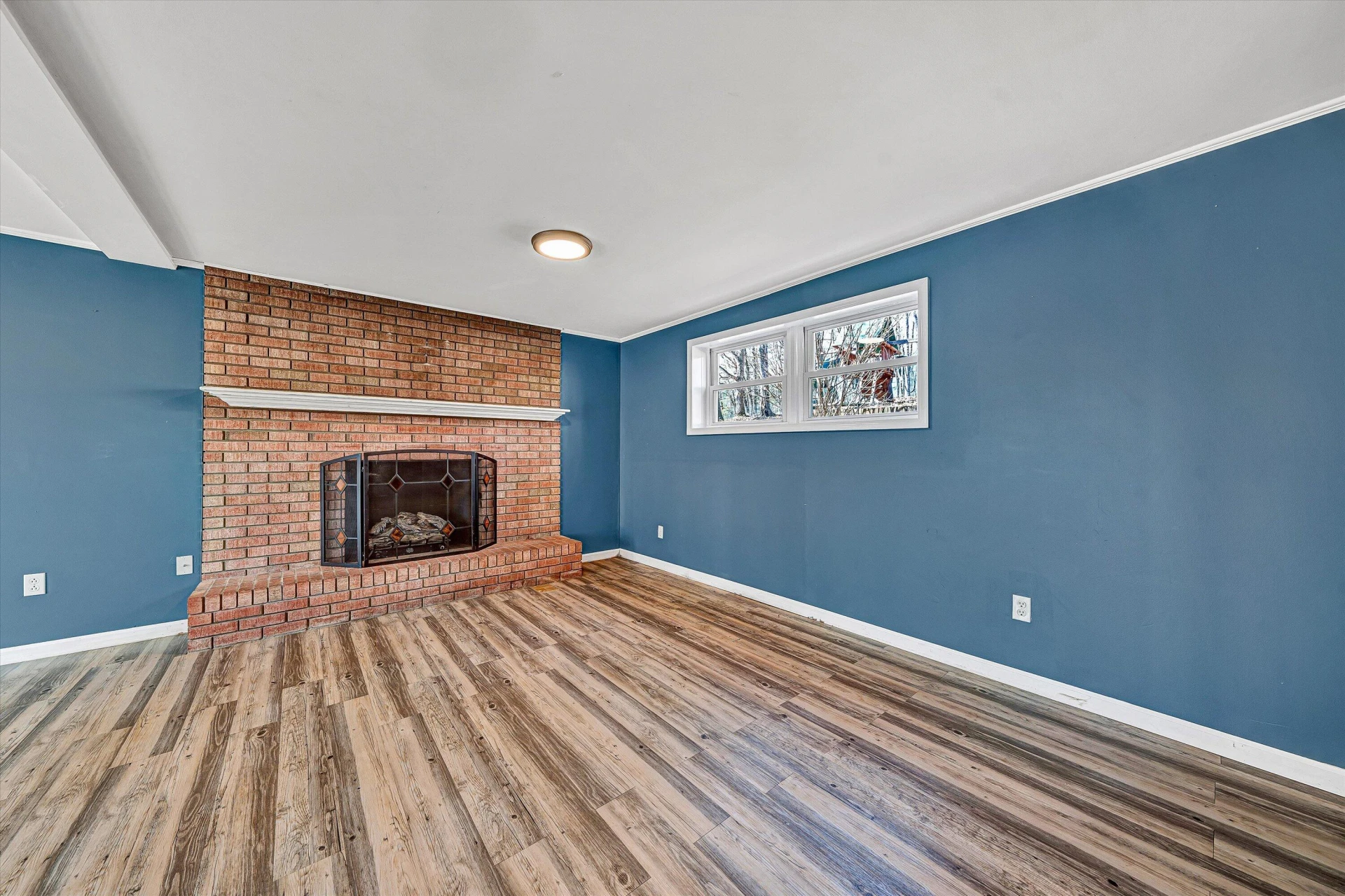 2360 Iron Ridge RD - Photo 17