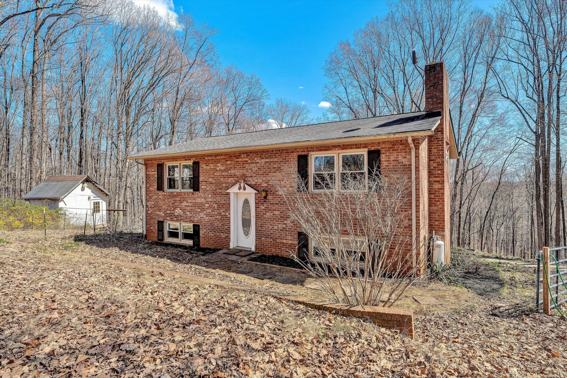2360 Iron Ridge RD - Photo 3