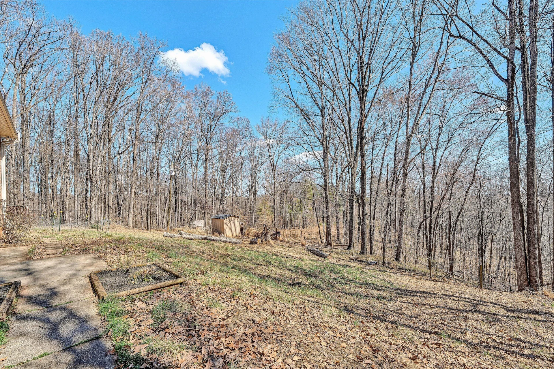 2360 Iron Ridge RD - Photo 29