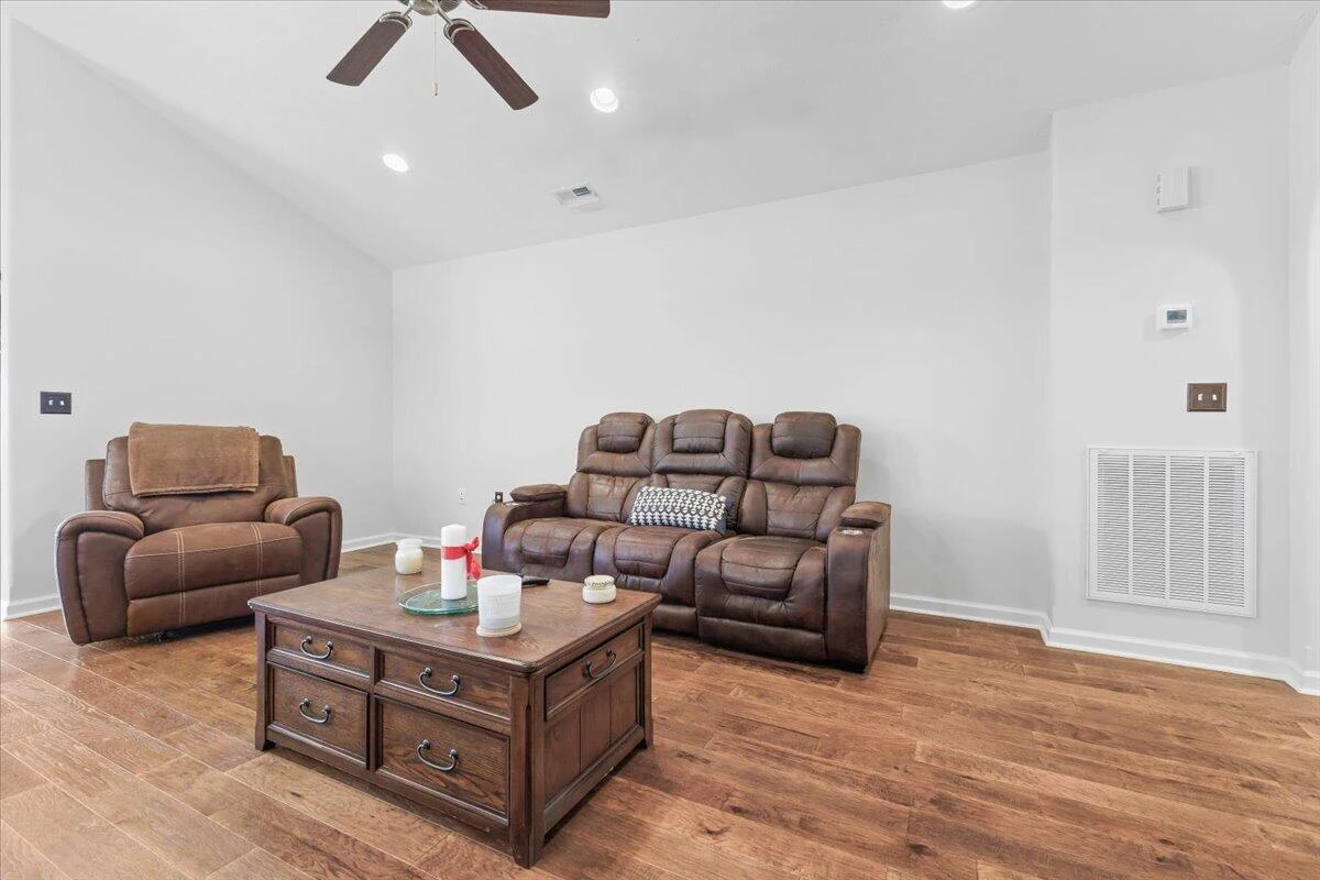 2150 Giles DR - Photo 12