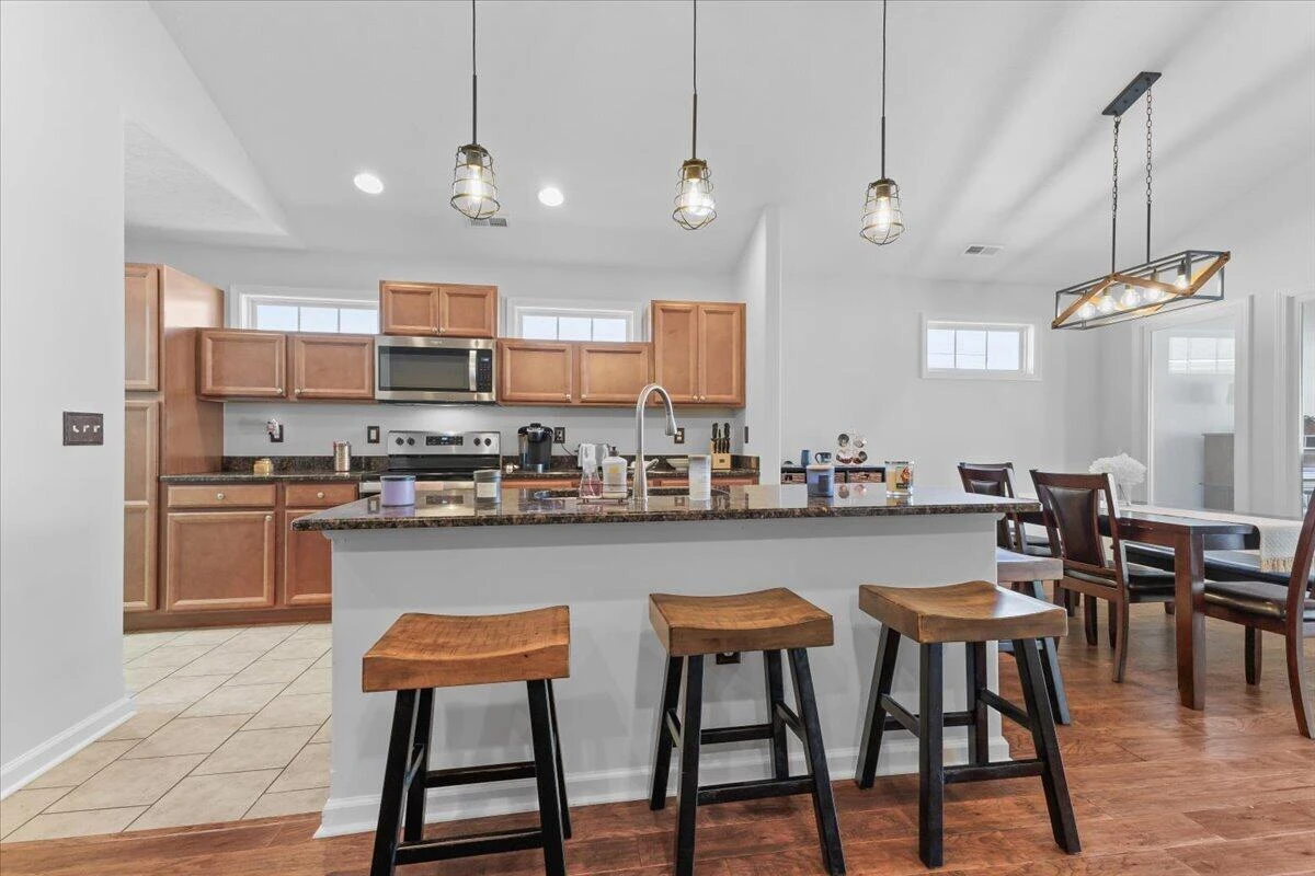 2150 Giles DR - Photo 14